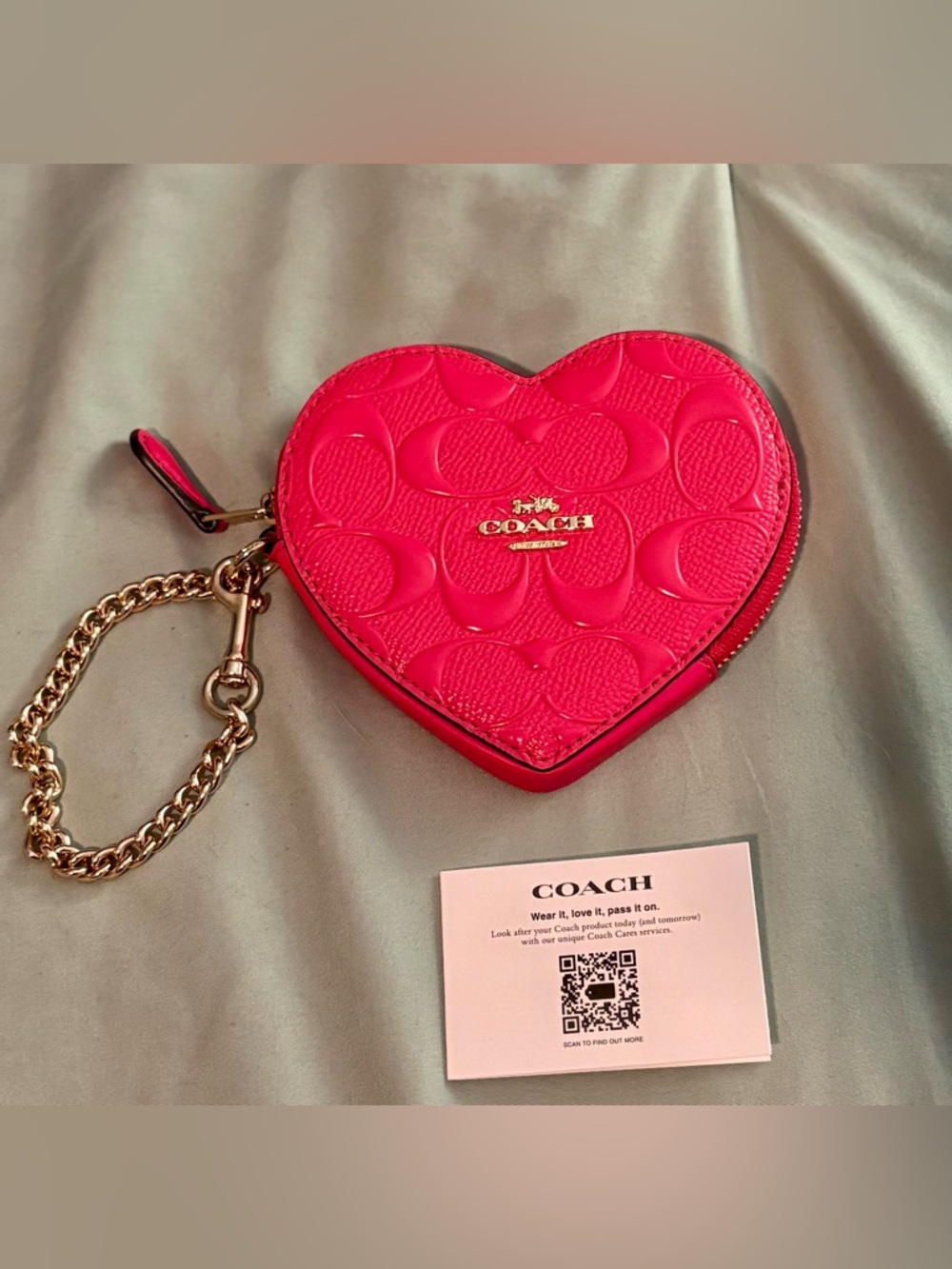 Coach Heart Coin Pouch Keychain - Bright Pink